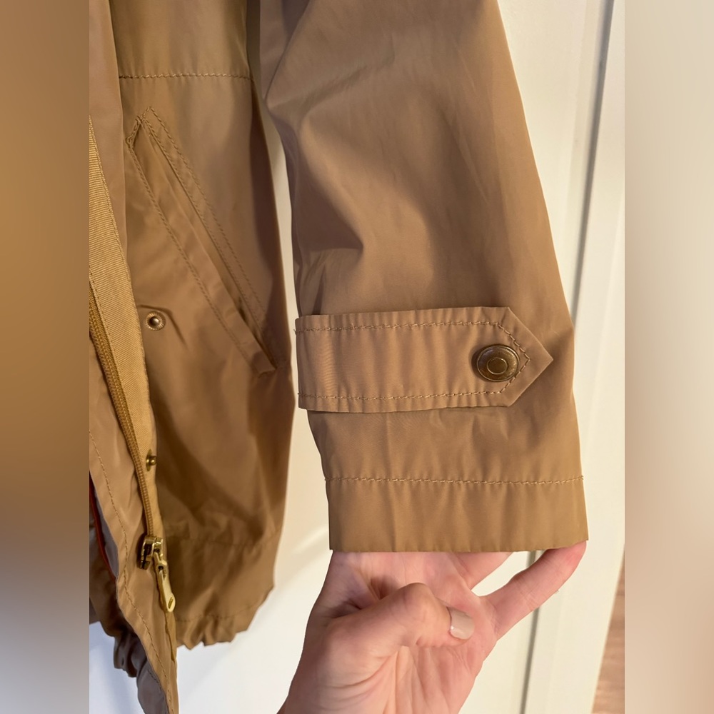 Weatherproof Raincoat - Picture 5 of 8
